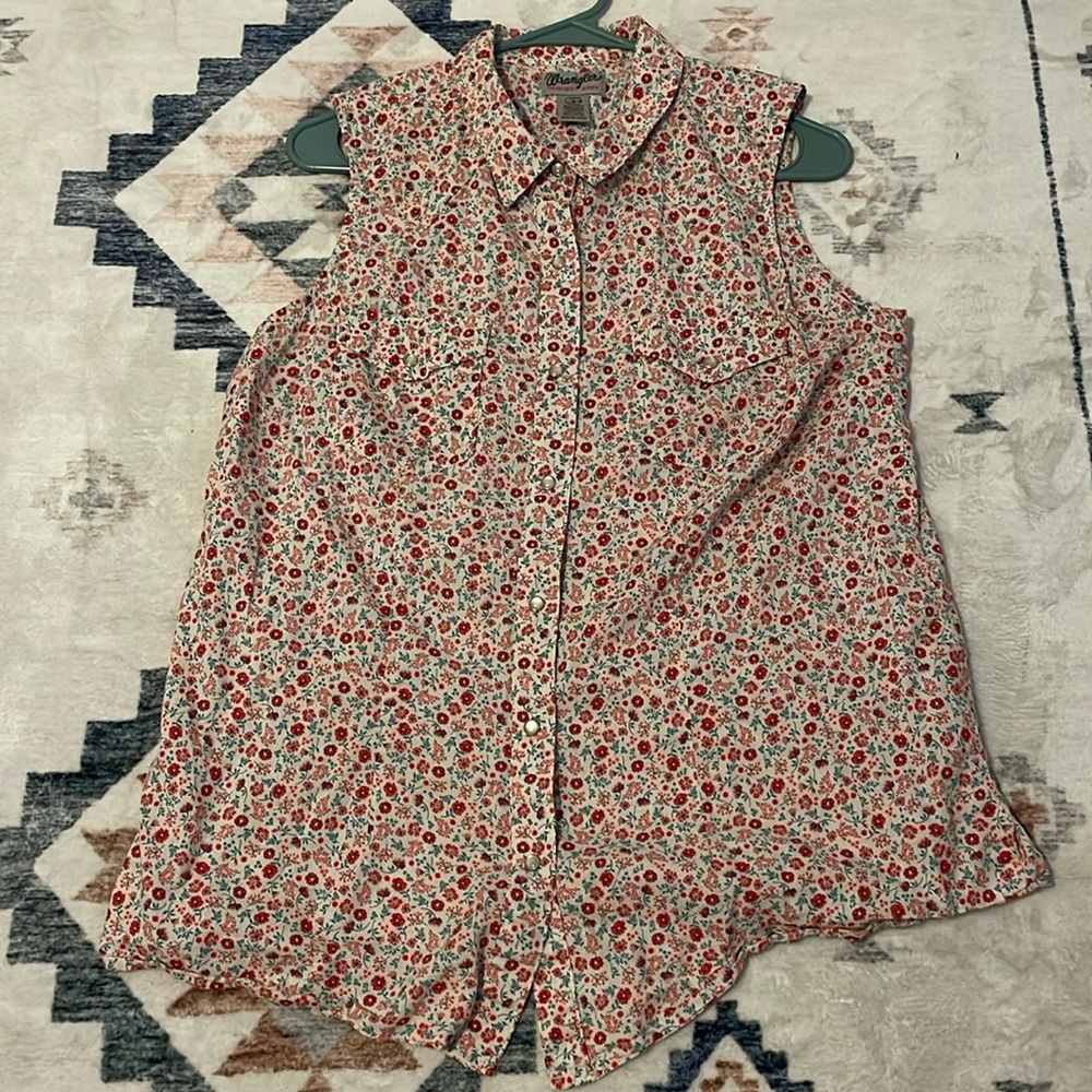 Floral Pearl Snap Wrangler Button-Up
